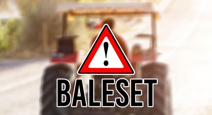 Baleset! Mezőgazdasági géppel ütközött egy autó Tiszalök térségében