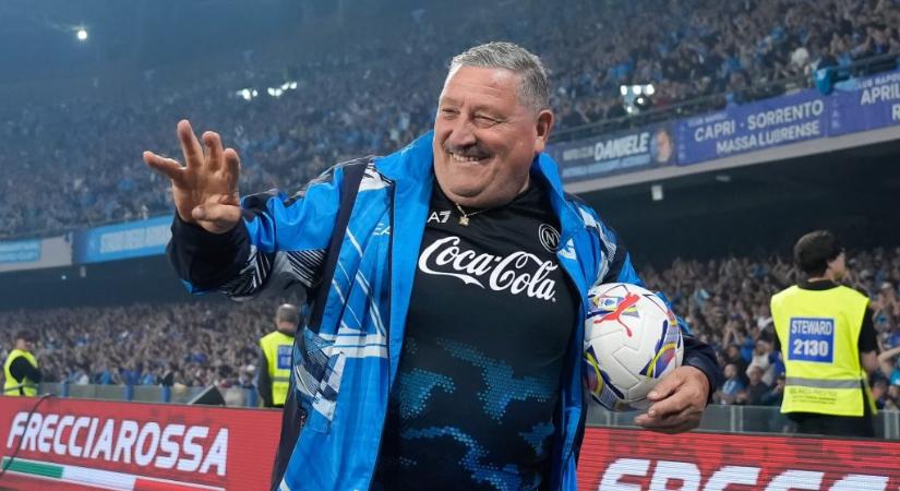 Elköszön a Napoli lelke, aki sztáredzőknek főzte a világ legjobb kávéját, és Maradona egyik legfőbb bizalmasa volt
