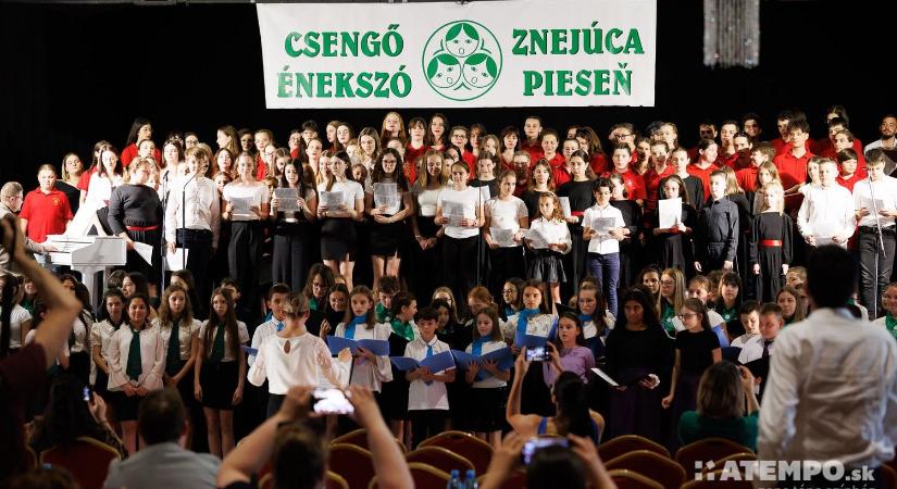 FOTÓK: Az ének megszépíti az énekest – ilyen volt a 2025-ös Csengő Énekszó