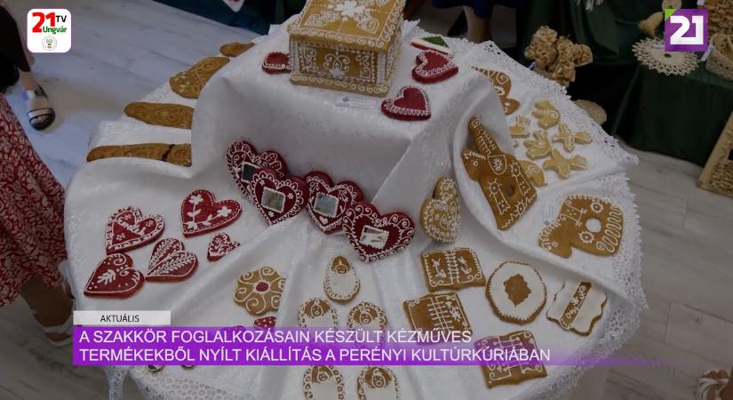 Aktuális (2025.06.08) - A Szakkör foglalkozásain készült kézműves termékekből nyílt kiállítás a Perényi Kultúrkúriában (videó)