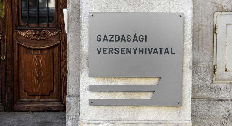 Egy magyar YouTube-csatorna nem jelölte reklámtartalmait, csaknem egymillió forint bírságot kapott