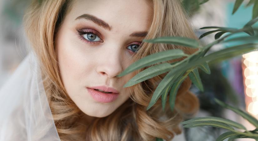 6 sminktipp mandula alakú szemre – emeld ki a tekinteted természetes szépségét!