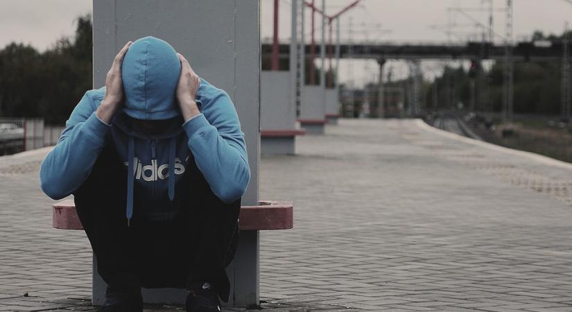 Képernyő, cigaretta, drog: miben sodródnak el ma a gyerekek? – iskolapszichológusi tapasztalatok