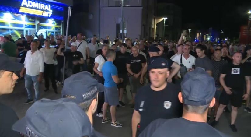 Az ellenzék győzelmet hirdetett Kosjerićben és Zaječarban