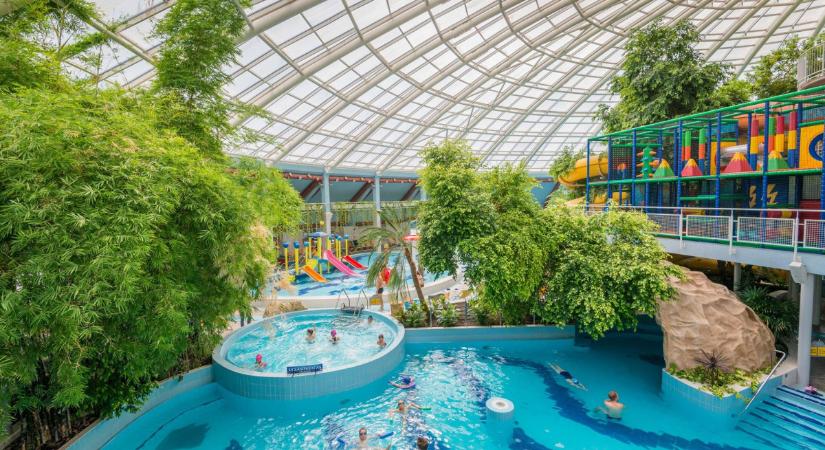 Meghalt egy ember a debreceni Aquaticum Debrecenben