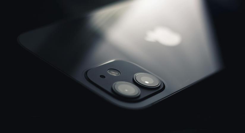 Ennek az Iphone-sok ihatják meg a levét