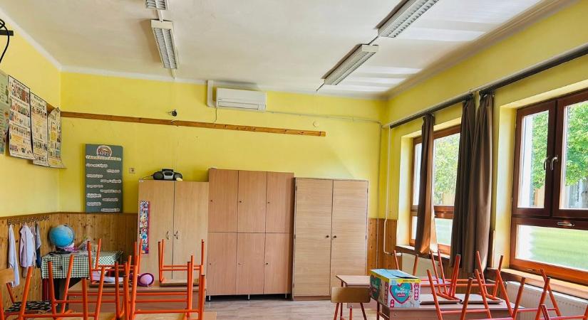 Végre klíma hűt két tantermet, jó helyre került az adomány!