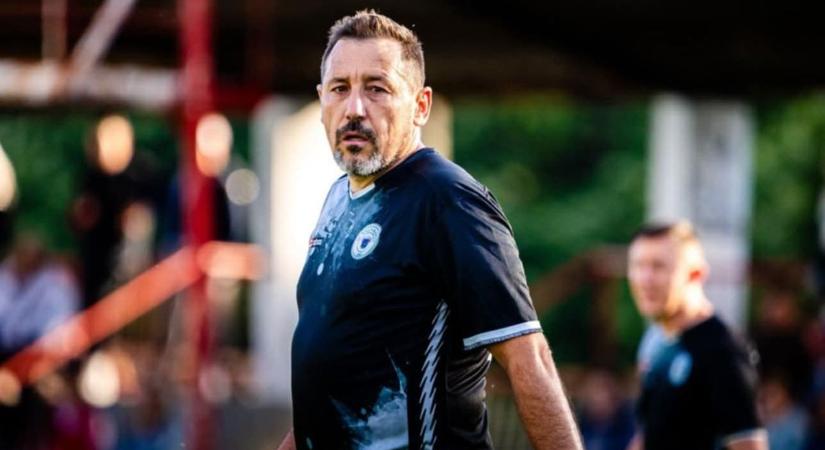 34 év után akasztja szögre a futballcipőt a játékos-edző