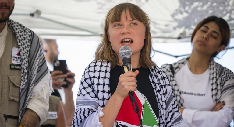 Az izraeli hatóságok elfogták Greta Thunberg hajóját Gázában
