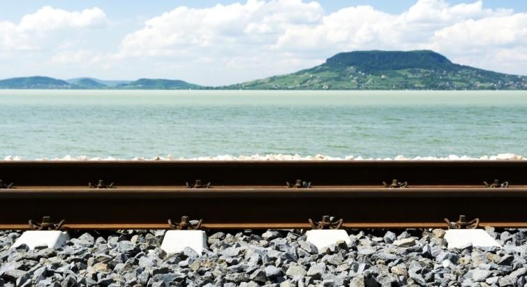 Most valahogy nem volt se videó, se „bátor” megjelenés – csak egy ismeretlen államtitkár bocsánatkérése