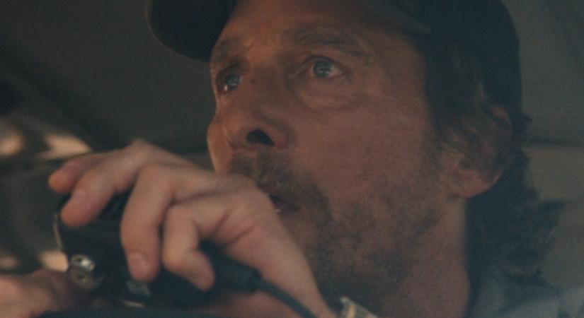 Matthew McConaughey buszsofőrt játszik és gyerekeket ment a valós eseményeket feldolgozó The Lost Bus előzetesében