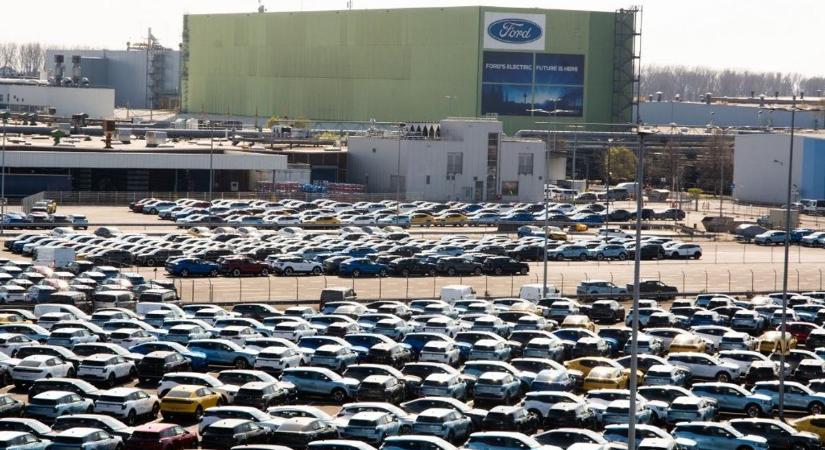 Válságban a Ford, Kölnben ezrek kerülhetnek az utcára