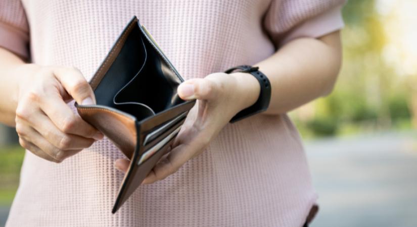 Ez a rejtett költség alattomosan szívja le a bankszámlád