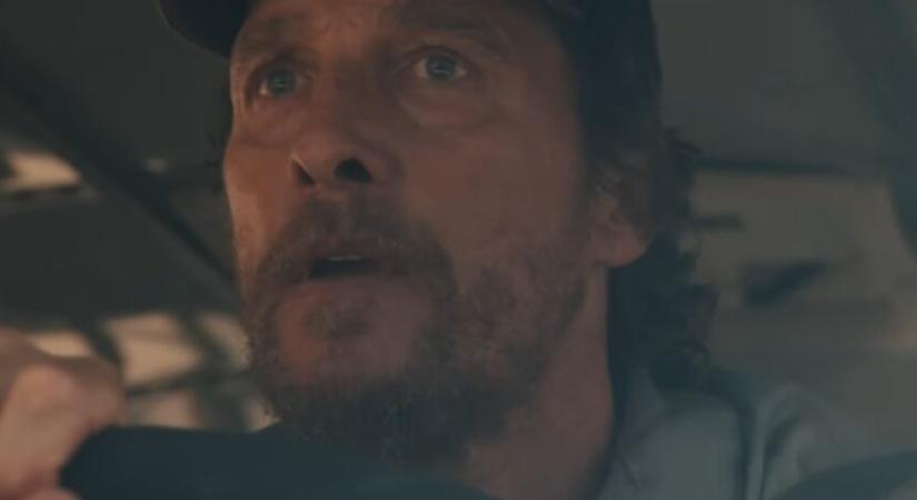 Matthew McConaughey buszsofőrként próbál kimenteni 22 gyerekeket a kaliforniai tűzből – trailer