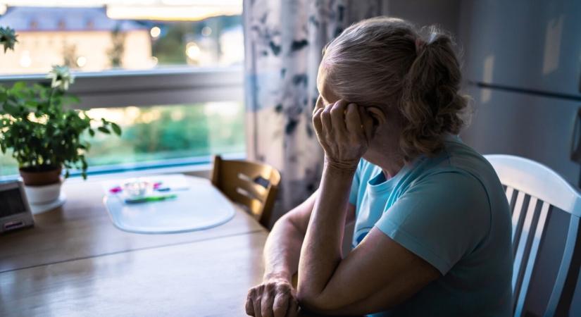 Brutálisan bántak a nyugdíjasokkal egy otthonban: kikötözték és megverték őket