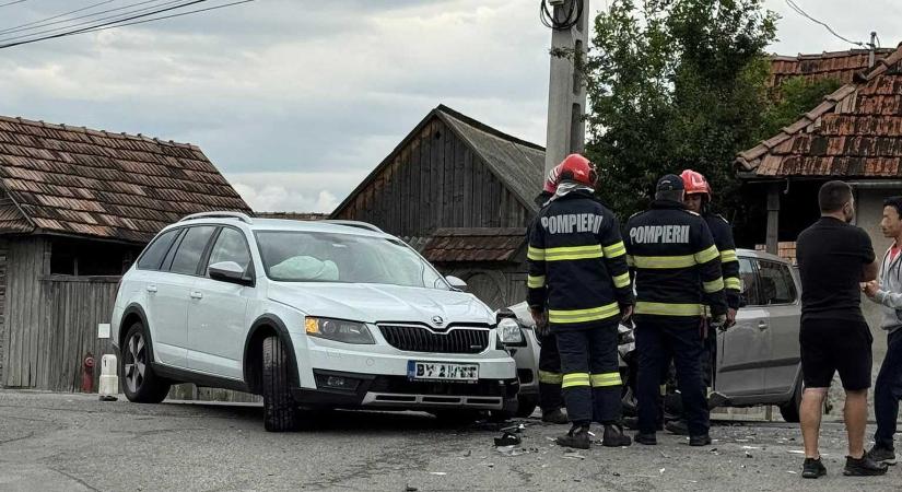 Három autó ütközött össze a Hargita megyei Csíkrákoson