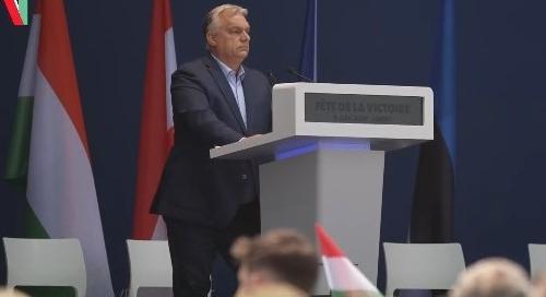 Orbán Viktor beszéde Franciaországban: azért jöttem, hogy elmondjam a magyarok történetét