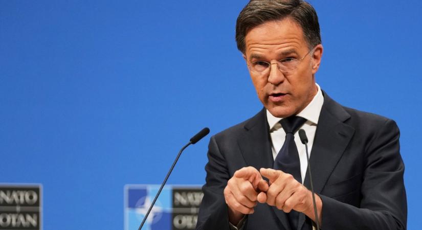 Rutte: Az ötszörösére kell növelni a NATO légvédelmi-képességeit