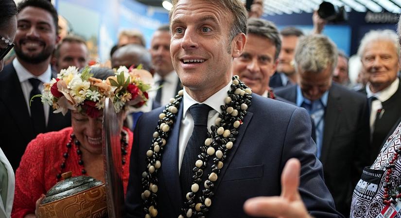 Elrabolták a francia elnököt, de előkerült az orosz nagykövetségen