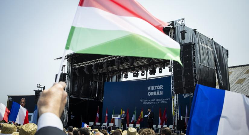 Orbán Viktor: ha tehetnék, megfojtanának a globalisták engem egy kanál vízben