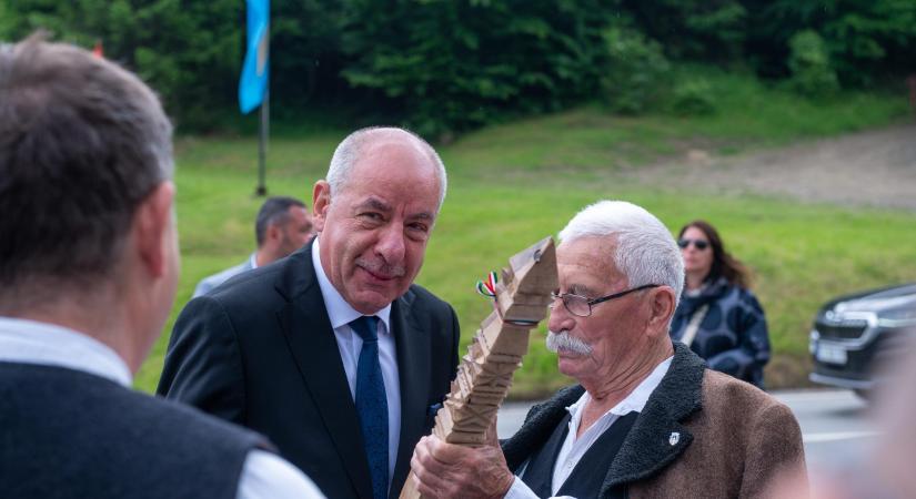Sulyok Tamás: a közösség megújulásának fontos feltétele, hogy egységben legyünk egymással
