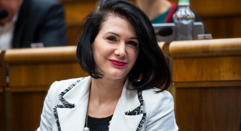 SaS: A beteg beleegyezése nélkül is bemehetnek a kórházi szobába a lelkészek