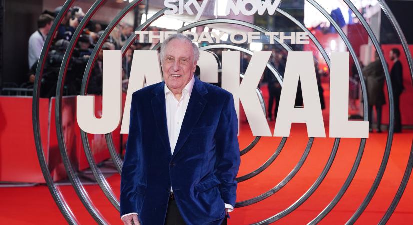 Meghalt Frederick Forsyth, a kémthrillerek atyja