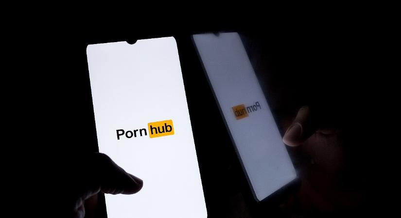 Lekapcsolták a Pornhubot: a felhasználók felszántották a netet