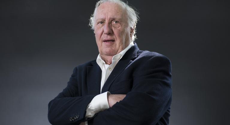 Meghalt Frederick Forsyth angol író
