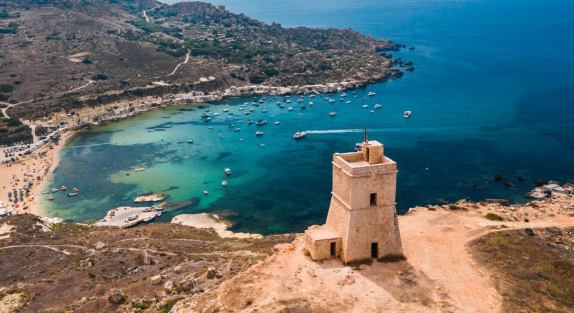 Ments el magadnak: Top vízi sportok és strandok Máltán