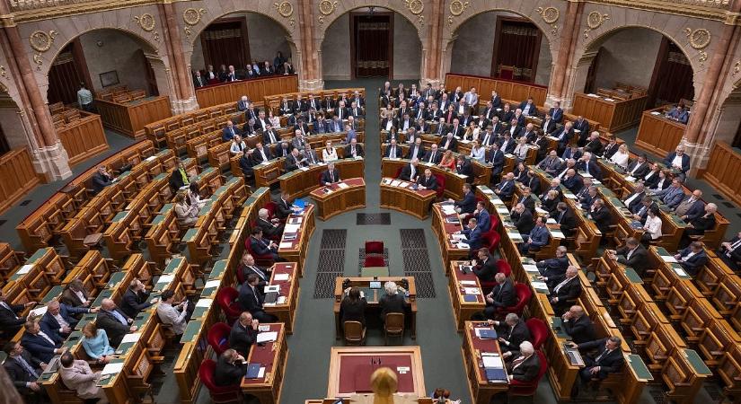 Ma bebetonozzák a jövő évi büdzsé sarokpontjait, így alakulnak a költségvetés főszámai