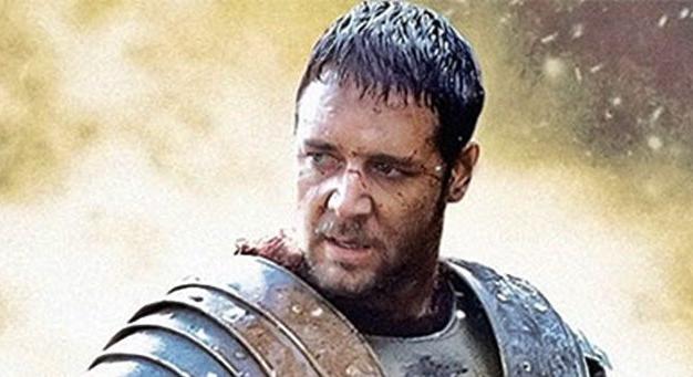 A vezető producer kitálalt: Russell Crowe többször is kiviharzott a Gladiátor forgatása alatt