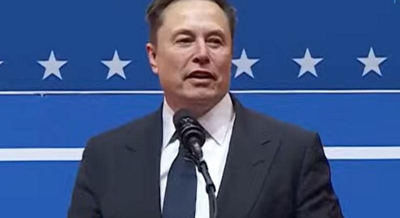 Nagy a félelem a Fehér Házban, mert Elon Musk betelepítette az internetes rendszerét