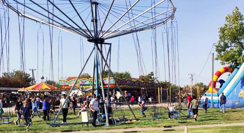 A vidámpark tovább működik, mintha mi sem történt volna