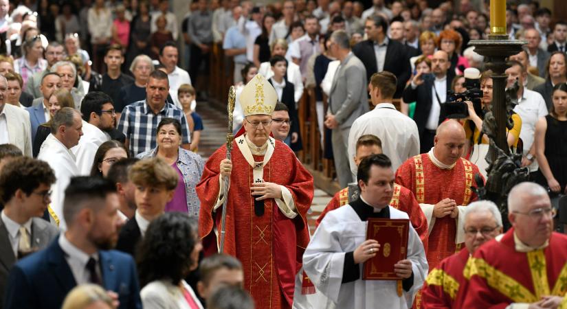Erdő Péter: A Szentlélek egyesít bennünket