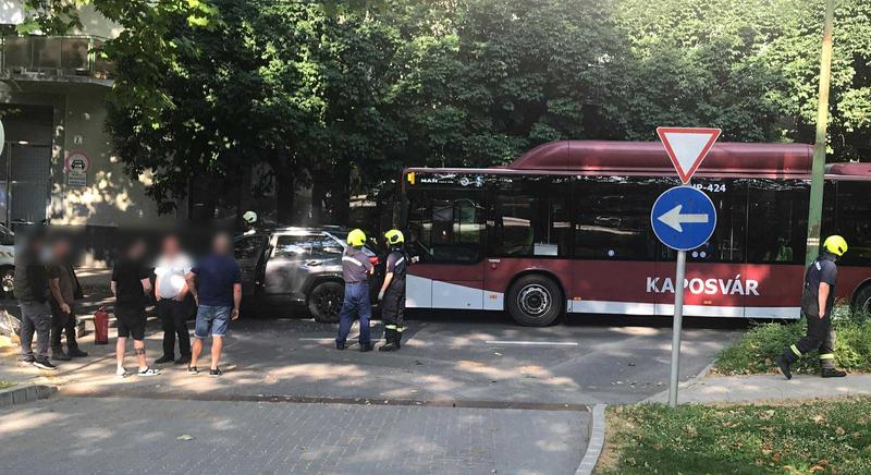 Hármas karambol a belvárosban