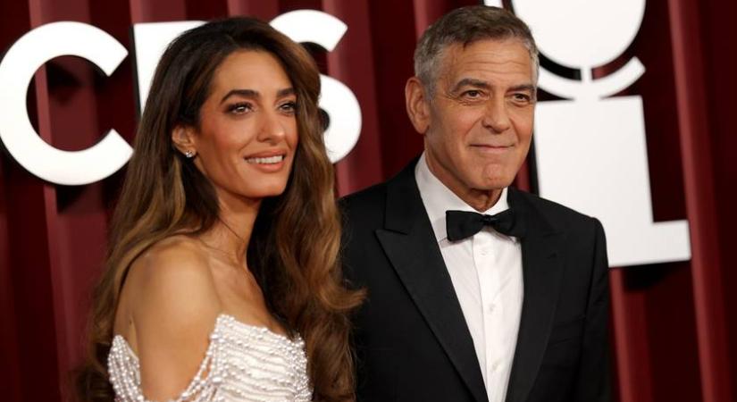 Amal Clooney hercegnőként festett a gyöngyökkel díszített estélyiben: még egy csókot is adott George Clooney-nak a gálán