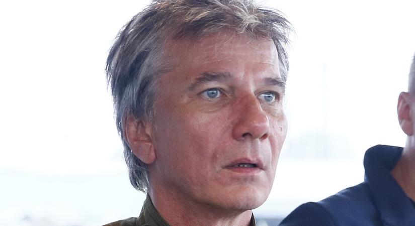Bochkor Gábor nem fogta vissza magát, élő adásban állt bele a Dumaszínház tagjaiba: "Annyira kedves fiúk, de..."