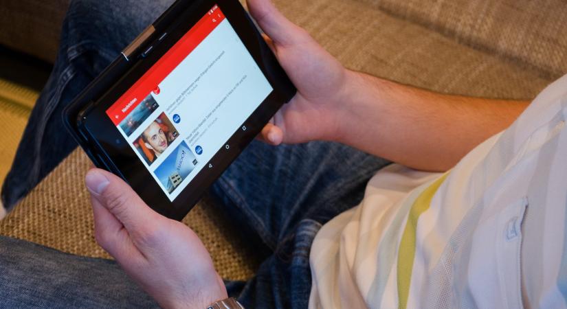 Durván lop a Google és a YouTube – ezt állítja egy kritikusa, akinek lenyúlták a sztoriját