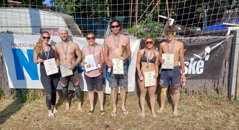 Színvonalas fordulóval kezdődött a Tikkadt Szöcske Strandröplabda Bajnokság