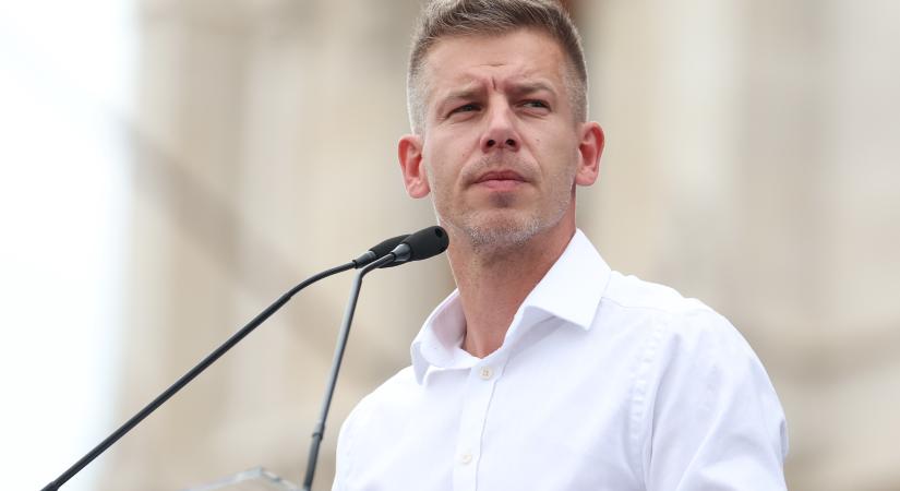 Magyar Péter kíméletlenül beleállt Lázár Jánosba: „Te ne MÁV-ozzál, hanem távozzál”