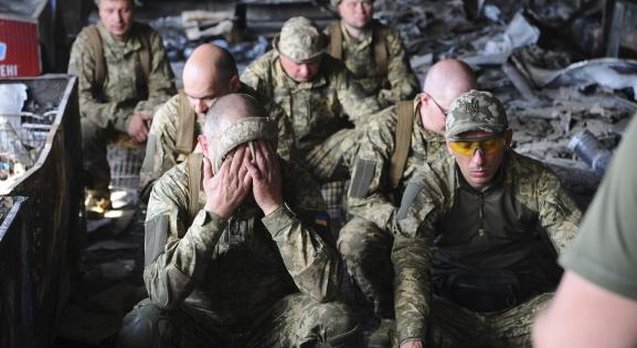 Ketten meghaltak, sokan megsebesültek az orosz hadsereg éjszakai kombinált légicsapásában