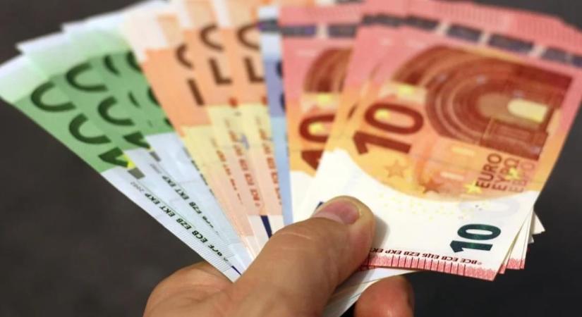 K&H: kitettek magukért a diákok és a tanárok
