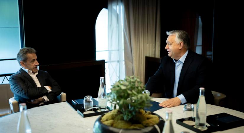 Orbán Viktor Nicolas Sarkozyvel tárgyalt