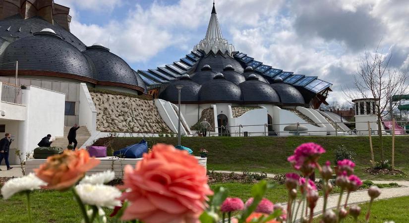 Váratlanul távozott a makói Hagymatikum fürdő vezetője