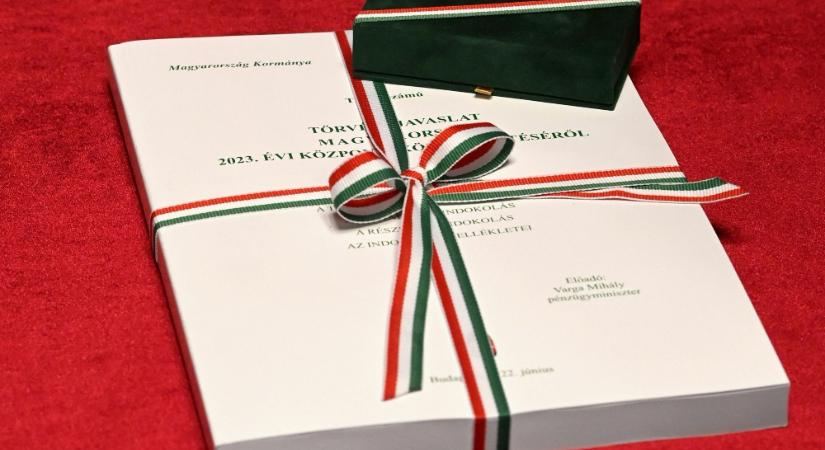 Számottevő többlettel zárt májusban a költségvetés