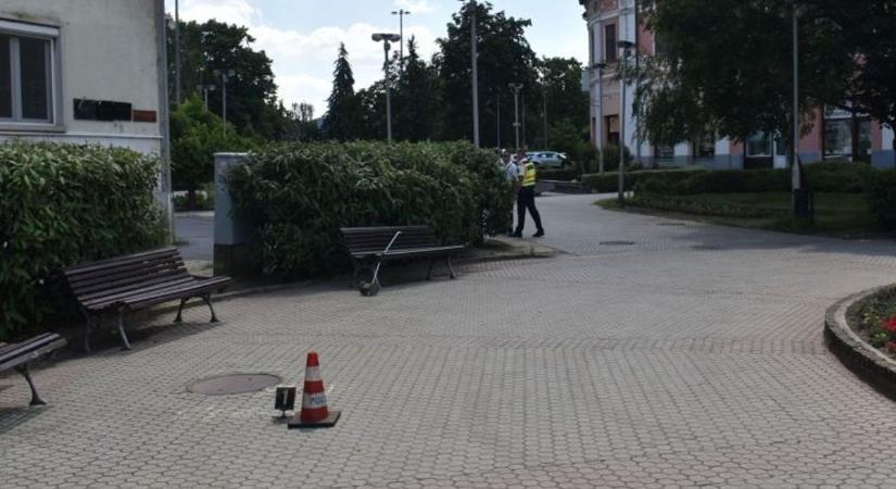 Rémálom a nyíregyházi belvárosban! A rendőrök sem tudják, ki bánt el így a nővel