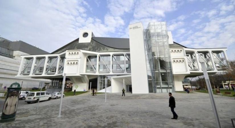 Mágnás Miska érkezik a Váci Mihály Kulturális Központba