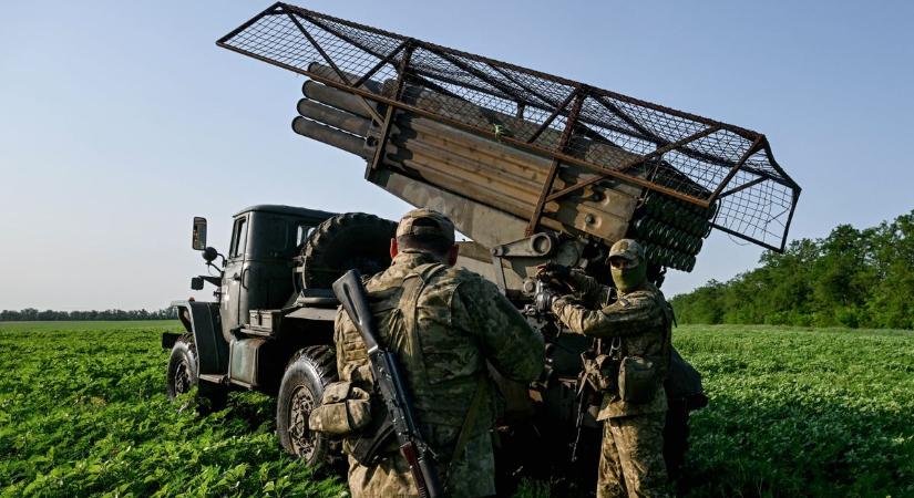 Ukrán politikusok mentik ki hozzátartozóikat a háborúból