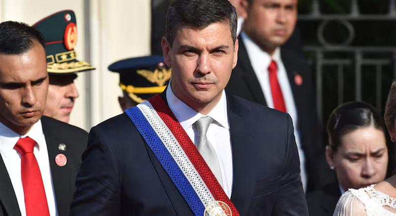 Paraguay: az elnöki kamuposzt körül izzik a levegő